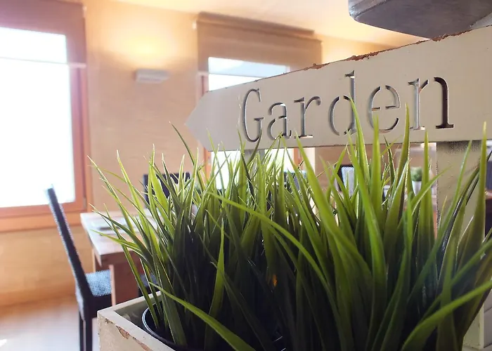 Garden View 3* אנפו