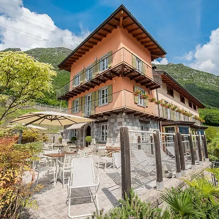 Garden View Bed & Breakfast 3*